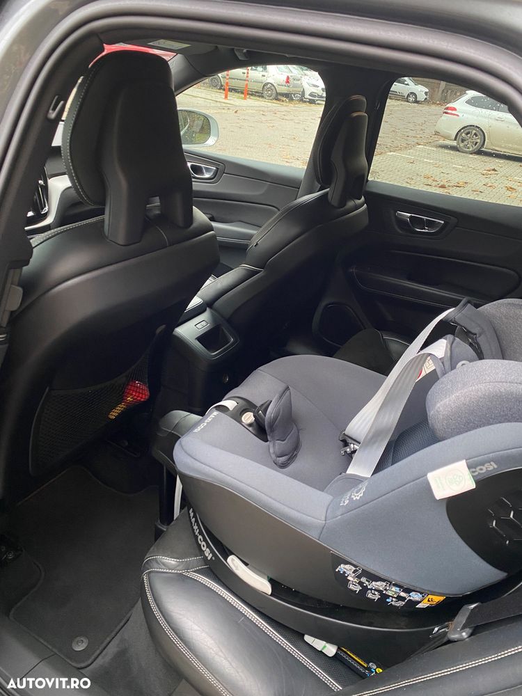 Volvo XC 60 - 6