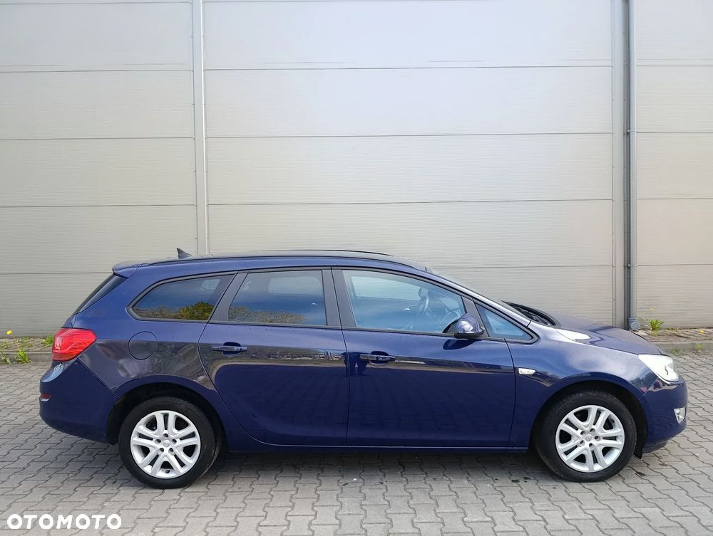 Opel Astra 1.4 T Edition 150 - 9