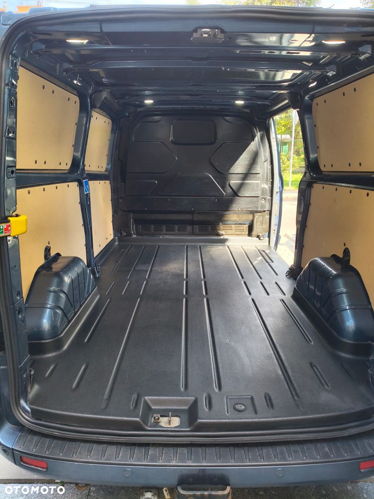 Ford Transit Custom Sport - 11