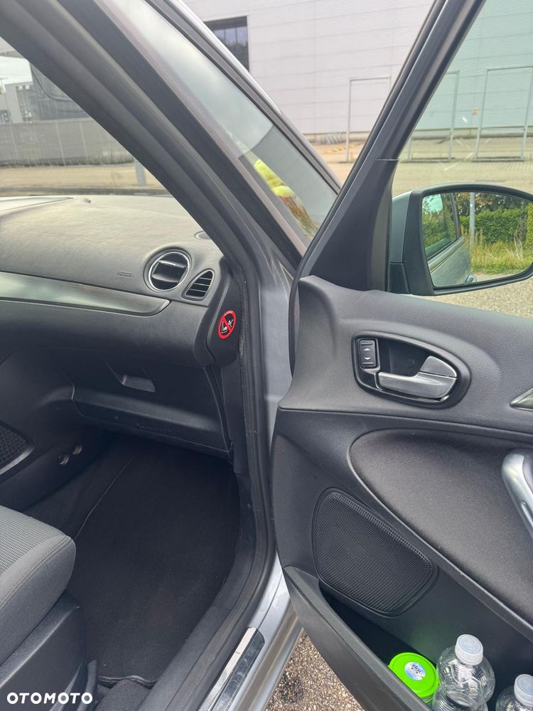 Ford Galaxy 2.0 Viva Titanium - 26