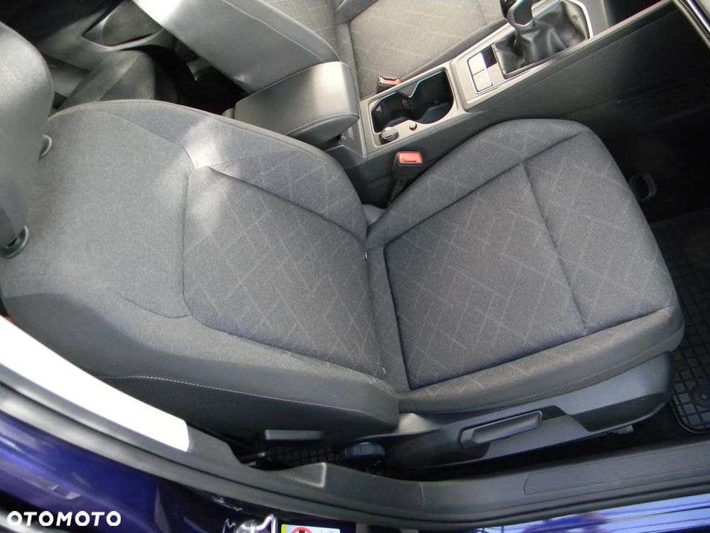 Volkswagen Golf 1.5 TSI OPF Active - 25