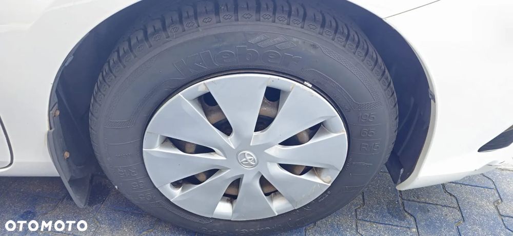 Toyota Auris - 11