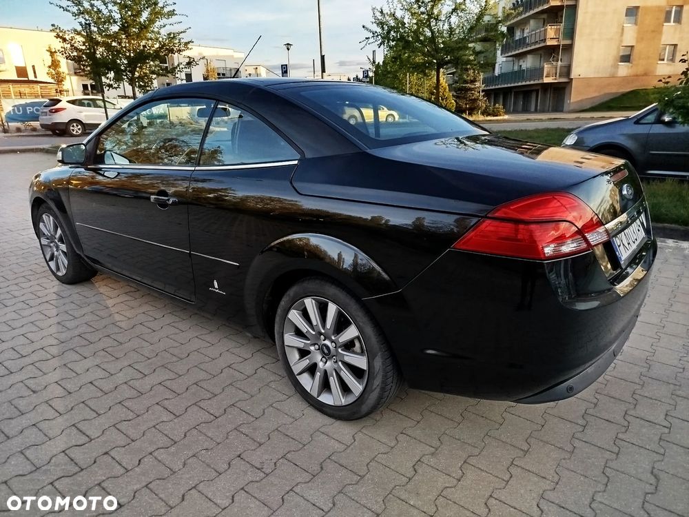 Ford Focus 2.0 16V Sport - 25