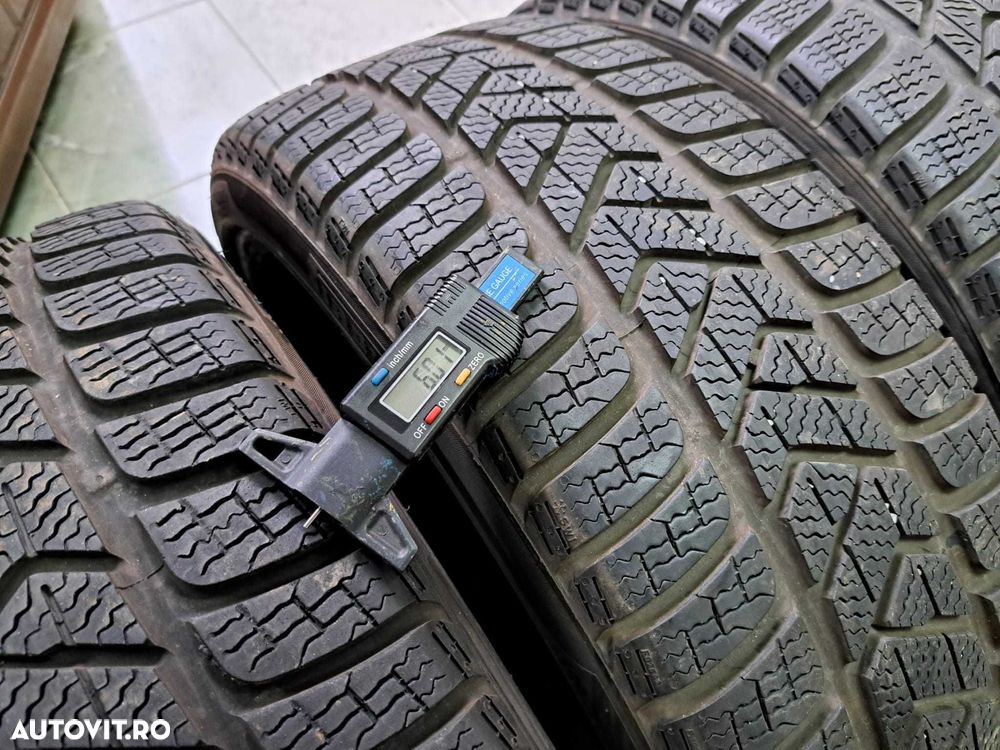 * 4 anvelope 205/40 R18 Pirelli - 4