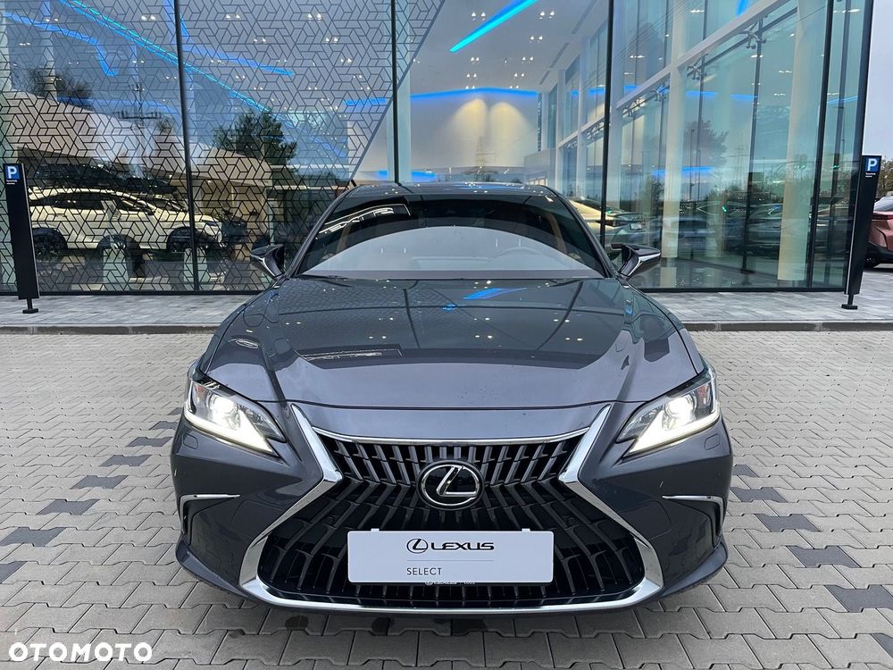 Lexus ES 300h Business Edition - 1