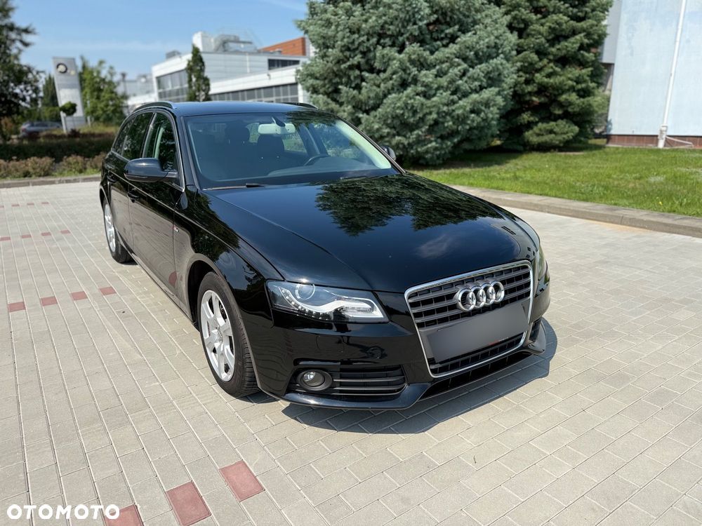 Audi A4 Avant 2.0 TDI DPF multitronic S line Sportpaket - 24