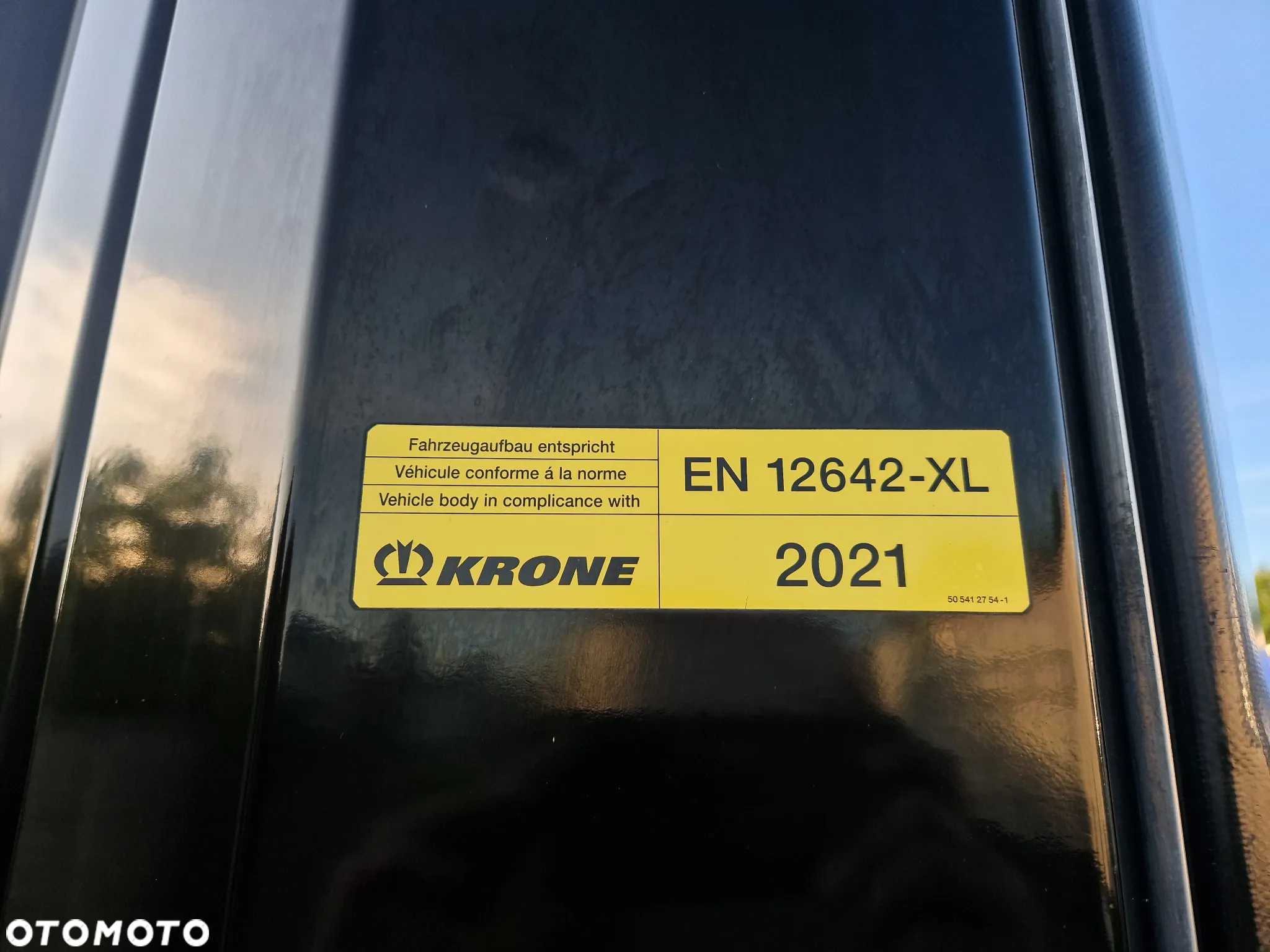 Krone STANDARD / OŚ PODNOSZONA / OSIE SAF/ MAŁO UŻYWANA - 39