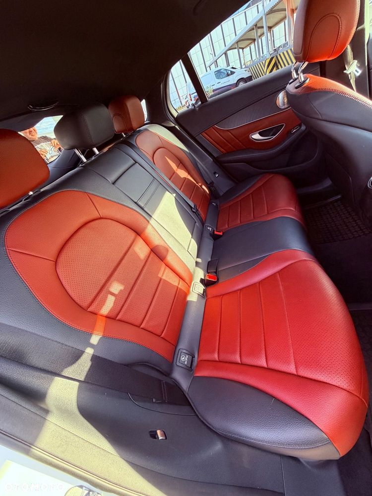 Mercedes-Benz GLC 300 4-Matic - 5