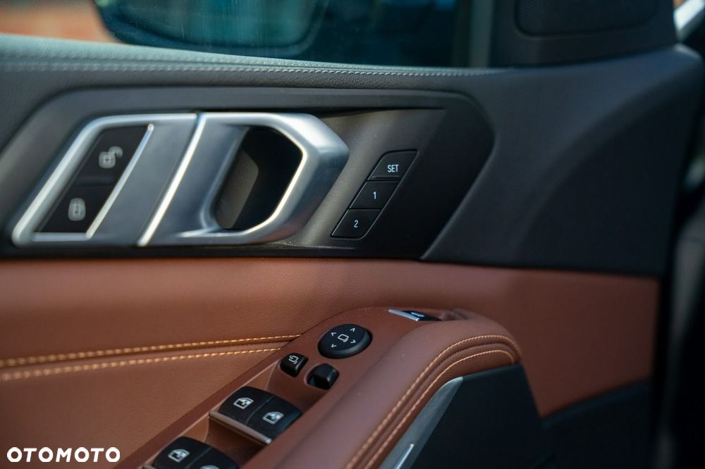 BMW X5 xDrive30d mHEV - 19
