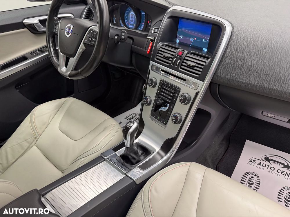 Volvo XC 60 D3 Ocean Race - 18