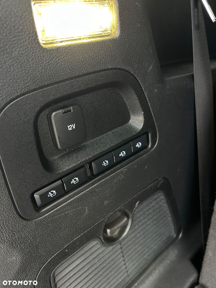 Ford S-Max 2.0 TDCi Titanium PowerShift - 28