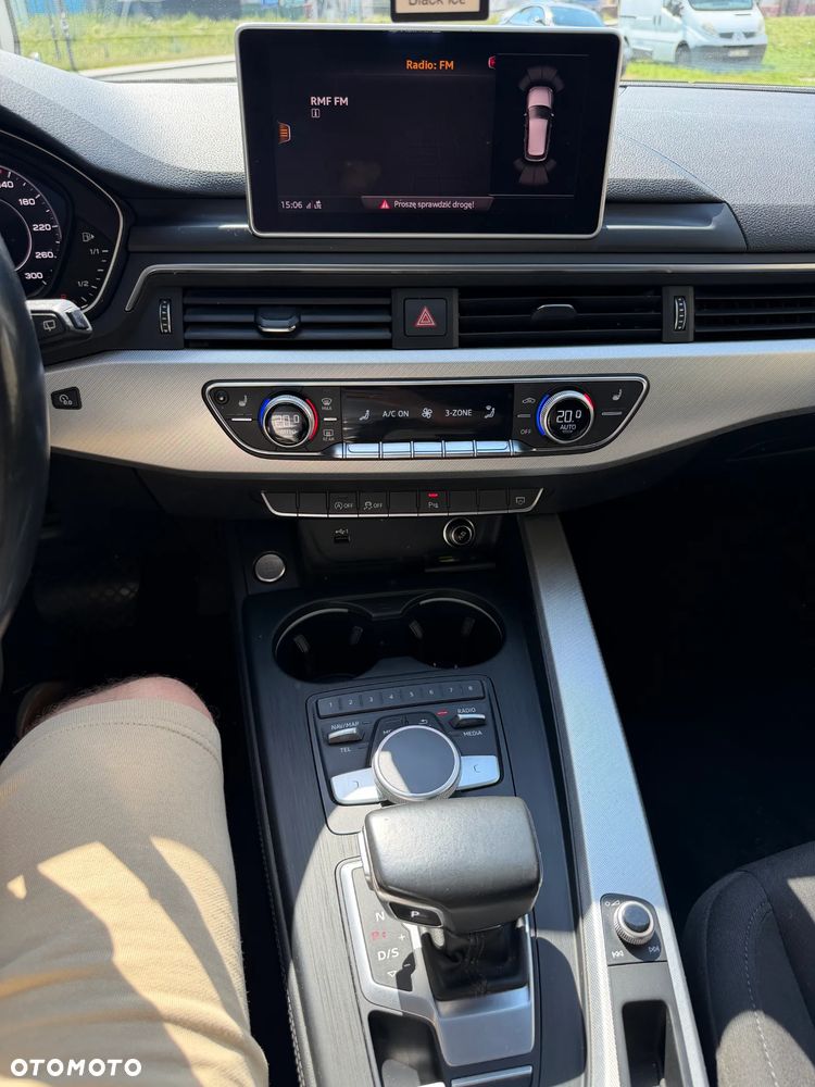 Audi A4 Avant 2.0 TDI S tronic - 27