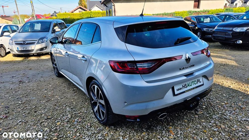 Renault Megane ver-1-3-tce-fap-r-s-line - 18