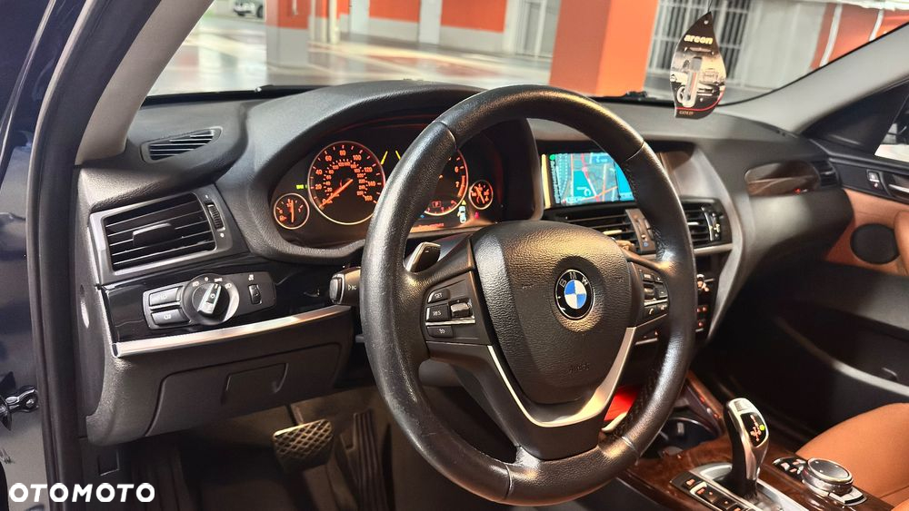 BMW X4 xDrive28i xLine - 33
