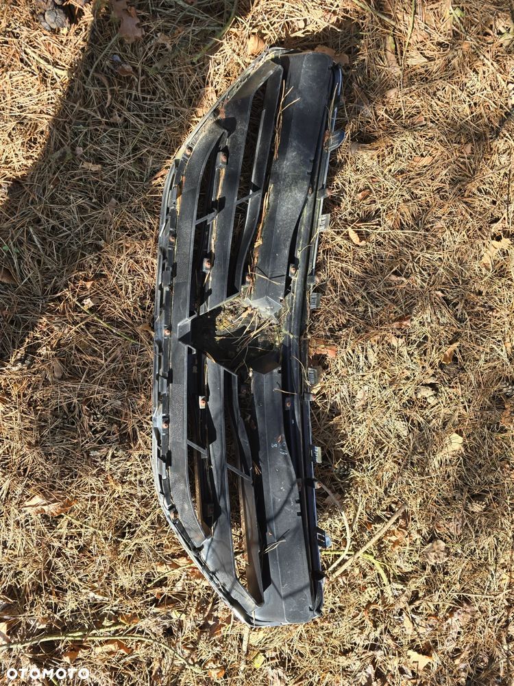 Renault koleos I lift grill atrapa - 4