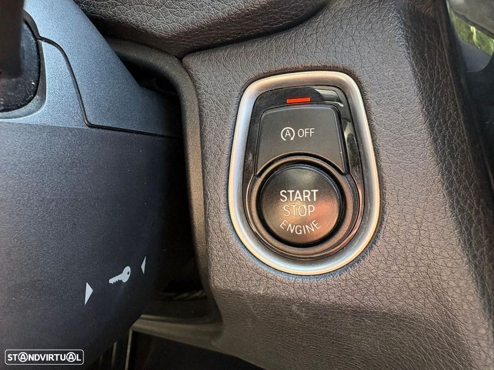 BMW 318 d Auto - 45