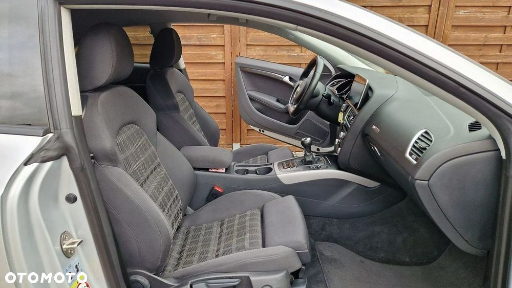 Audi A5 Coupé 2.0 TDI - 15