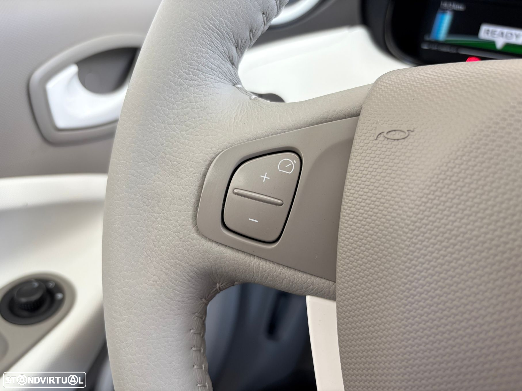 Renault Zoe (c/ Bateria) Life 40 Q90 - 14