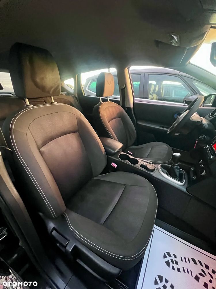 Nissan Qashqai 1.5 dCi DPF acenta - 14
