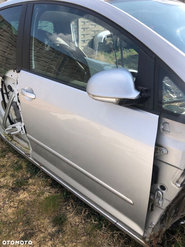 Drzwi prawe poszycie VW GOLF V Plus LA7W - 3