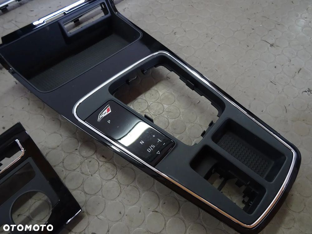 5F1863283AL BBY dekor listwa tunel Piano Black Seat Leon 5F Cupra czesci - 2