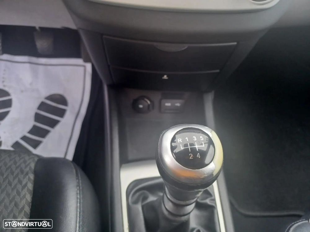 Kia Ceed SW 1.4 CVVT EX ISG - 14