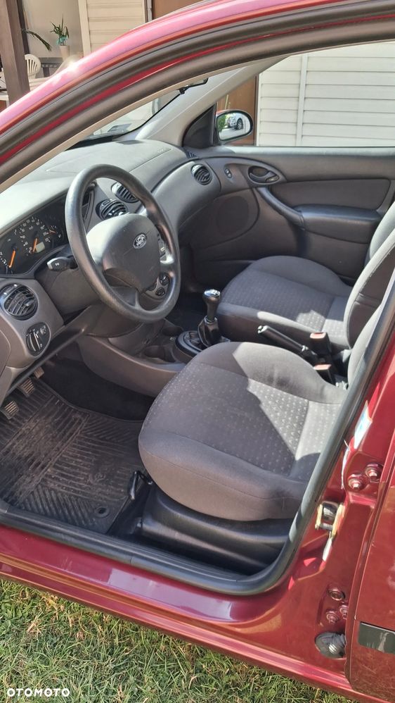 Ford Focus - 7