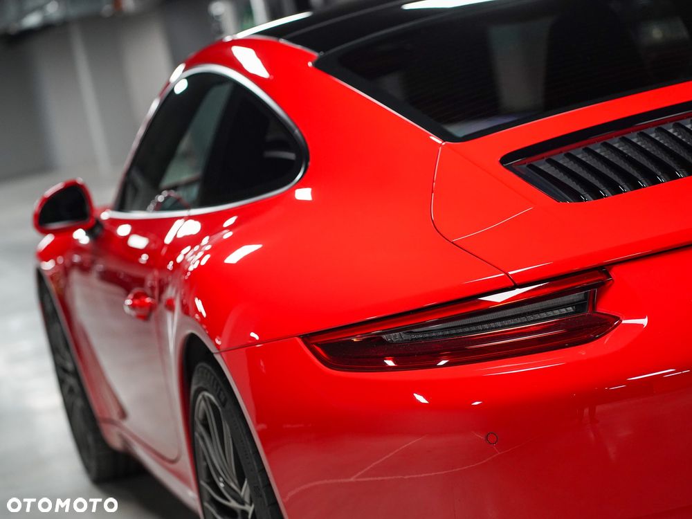 Porsche 911 Carrera S PDK - 16