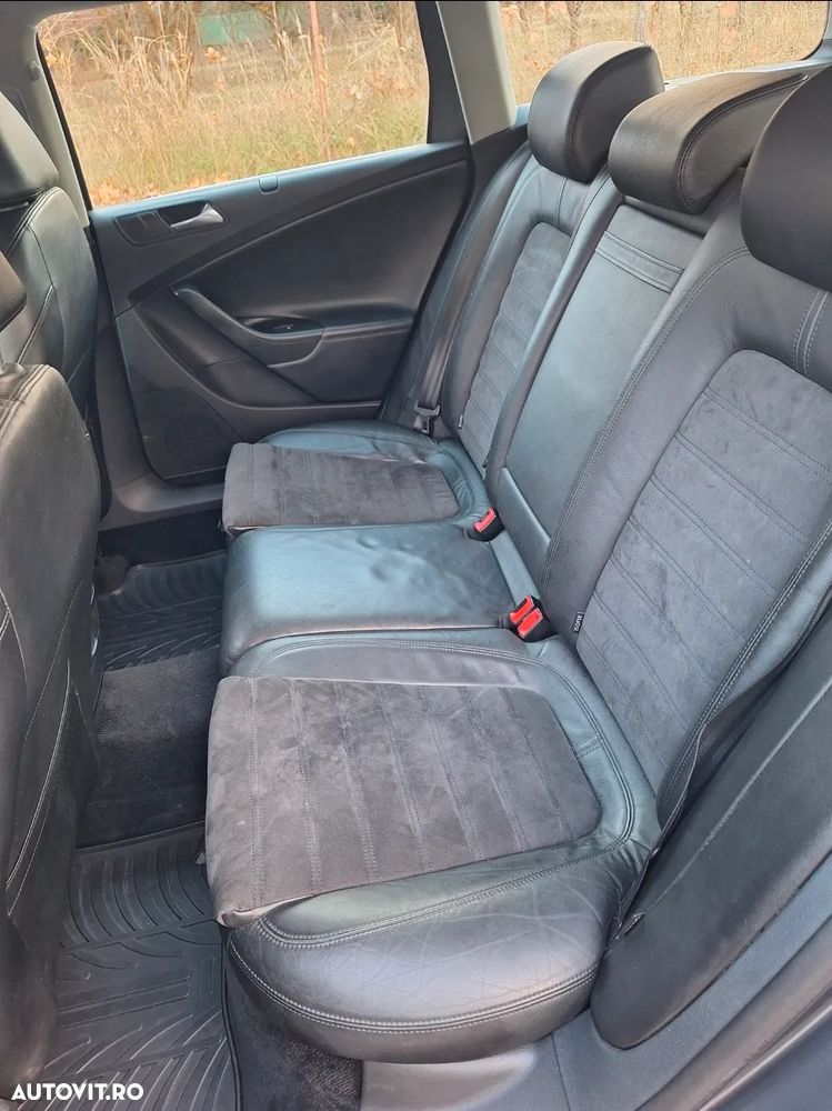 Volkswagen Passat 2.0 TDI DSG BlueMotion Technology Highline - 14