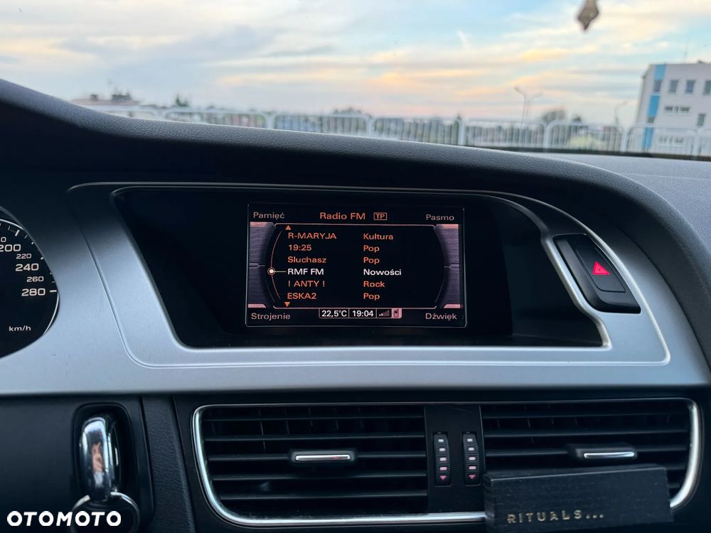 Audi A4 Avant 2.0 TDI DPF Ambition - 19