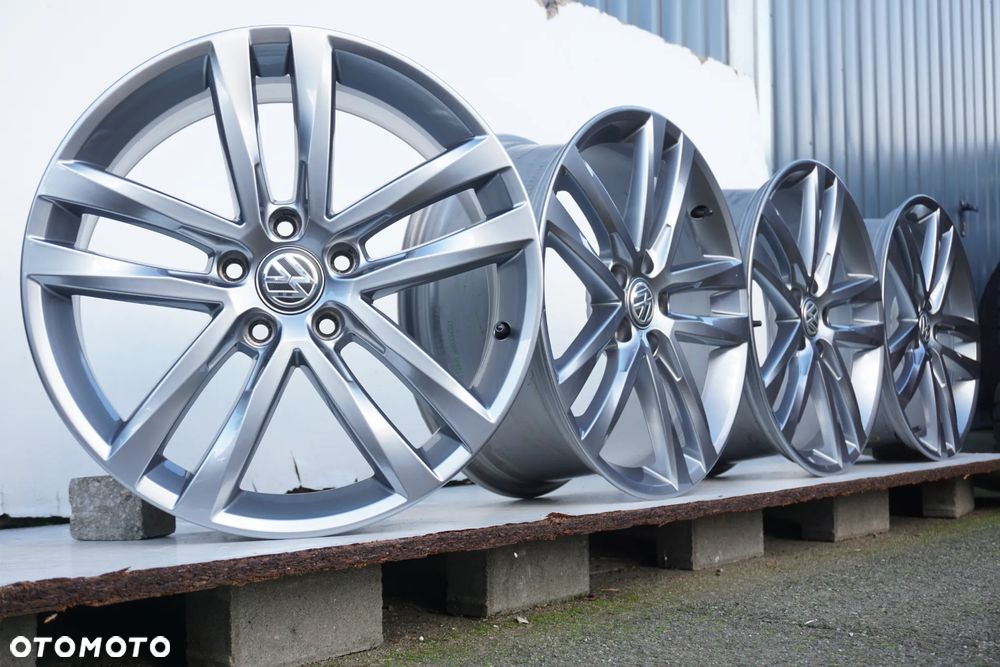 Volkswagen 5x112 18 7,5J et51 stan bdb - 2