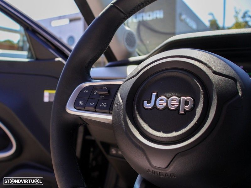 Jeep Avenger 54 kWh Summit - 18