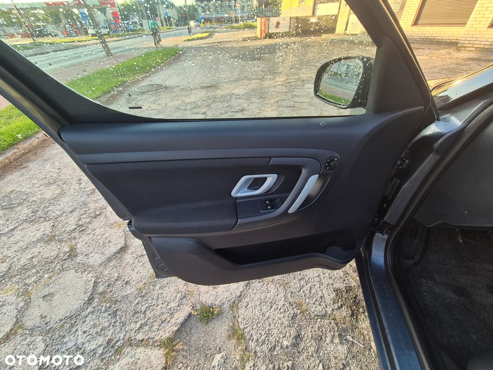 Skoda Roomster 1.6 16V Comfort PLUS EDITION - 15