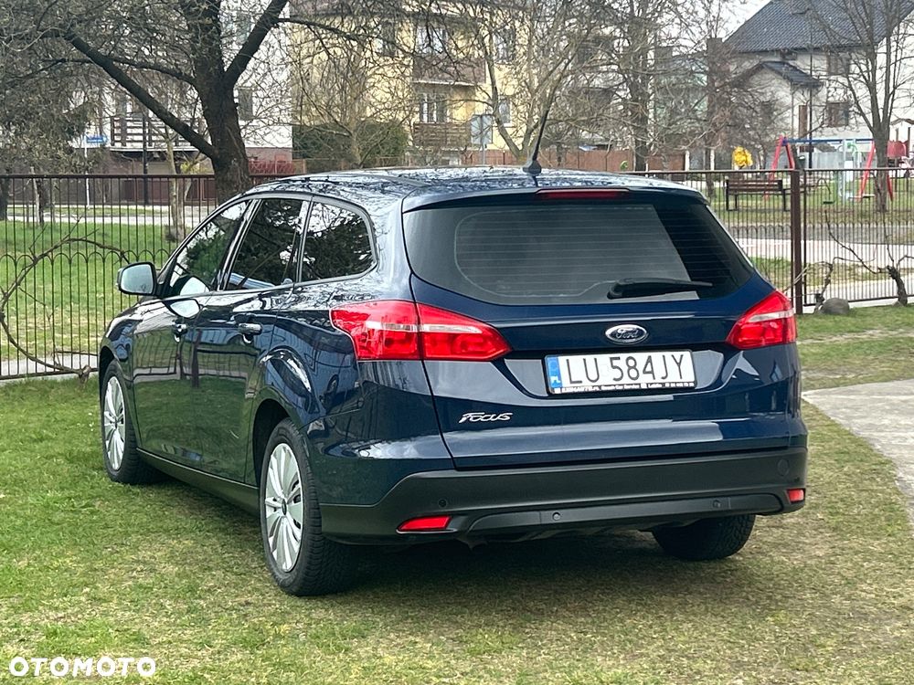 Opel Crossland X - 11