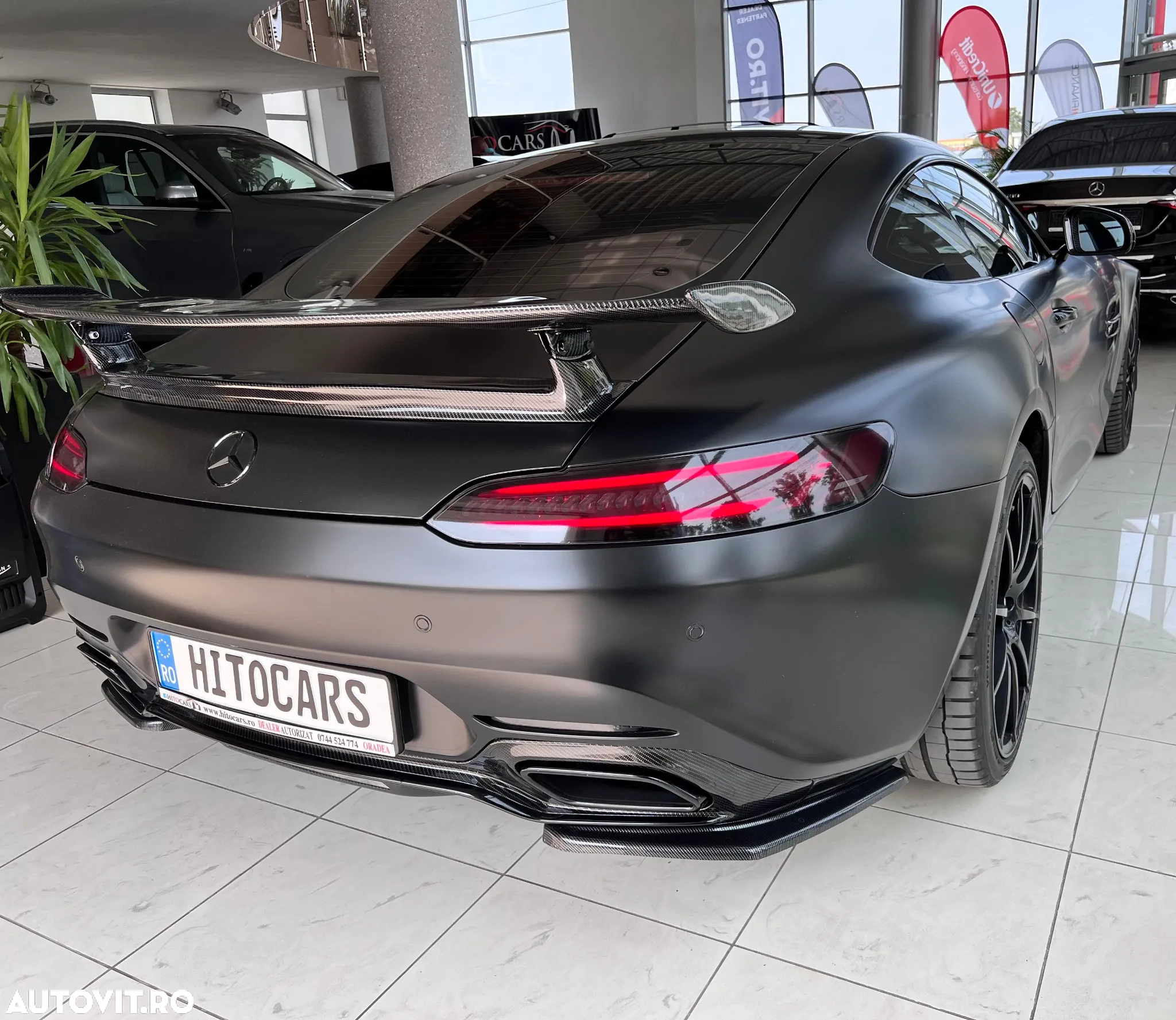 Mercedes-Benz AMG GT Roadster - 8
