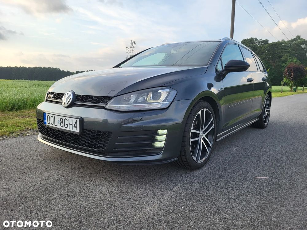 Volkswagen Golf - 7