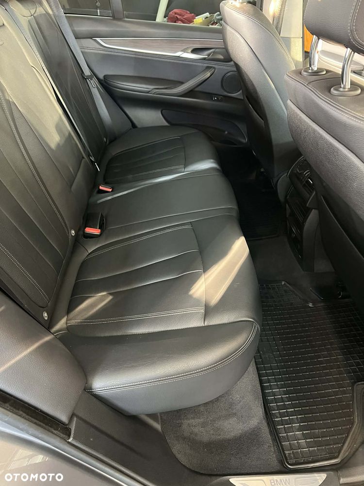 BMW X5 xDrive25d - 8