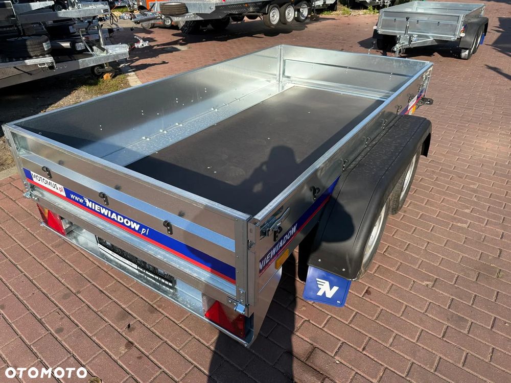Niewiadów Przyczepa Niewiadów N426T 260x138x35cm 2 oś 750kg burty boczne 2mm Kraków MOTOMUS - 2