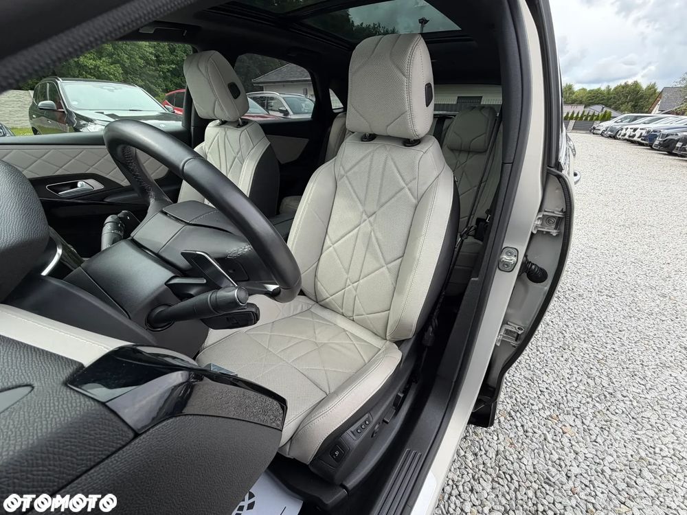 DS Automobiles DS 7 Crossback 1.6 E-Tense 4x4 Grand Chic - 28