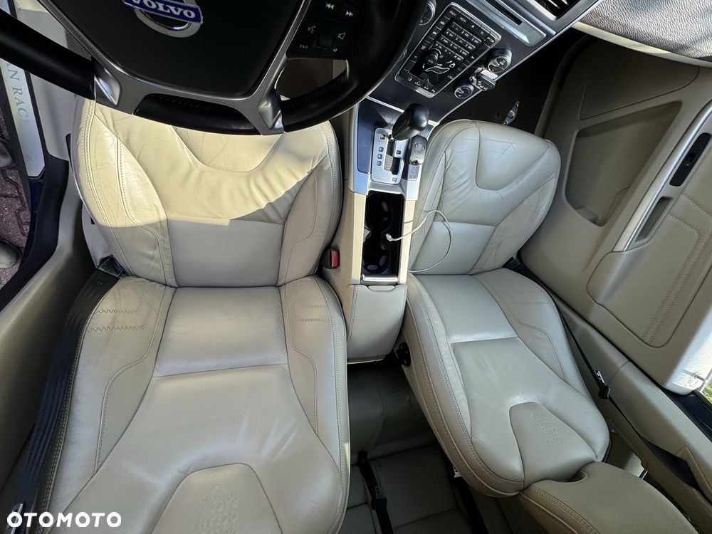Volvo XC 60 - 7