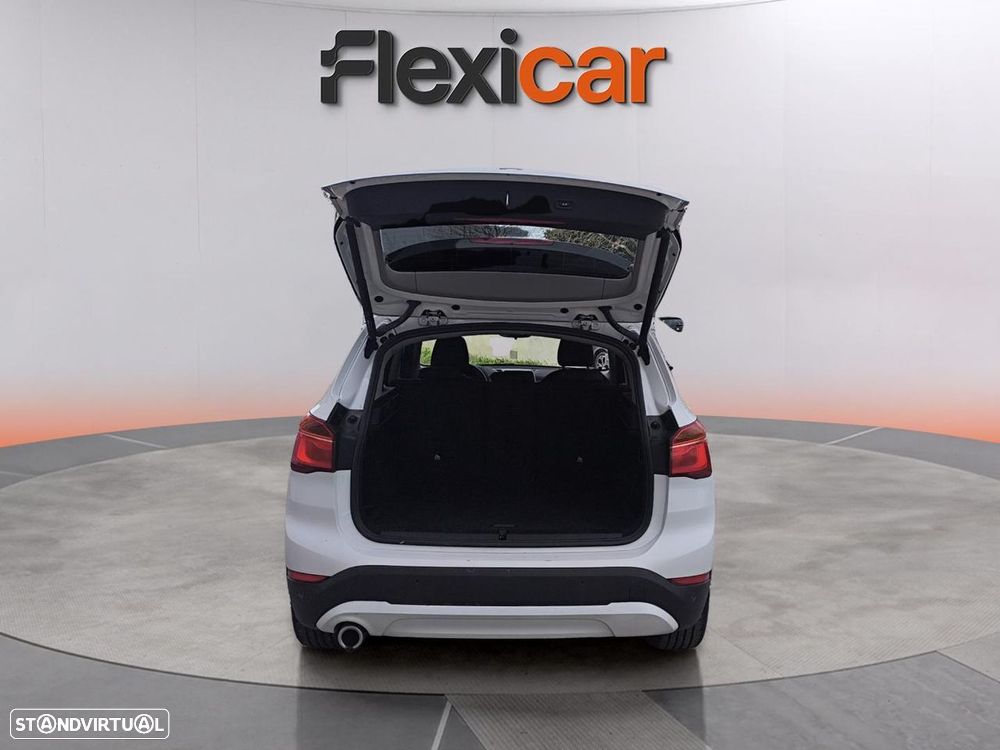 BMW X1 16 d sDrive Auto Advantage - 9