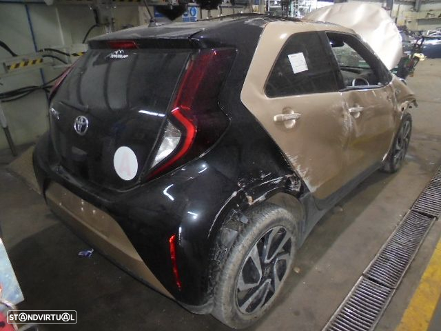 Carro MOT: 1KR  CXVEL TOYOTA AYGO X 2023 1.0 VVTI 72CV 5P BEGE GASOLINA - 10