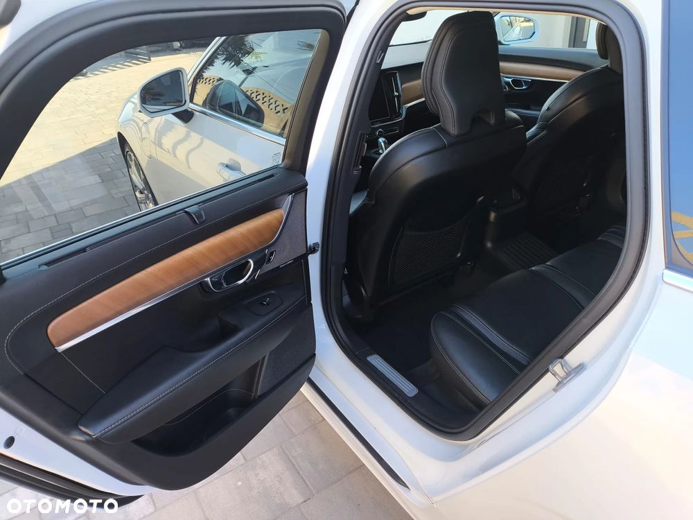 Volvo V90 T8 Recharge AWD Geartronic Inscription - 13