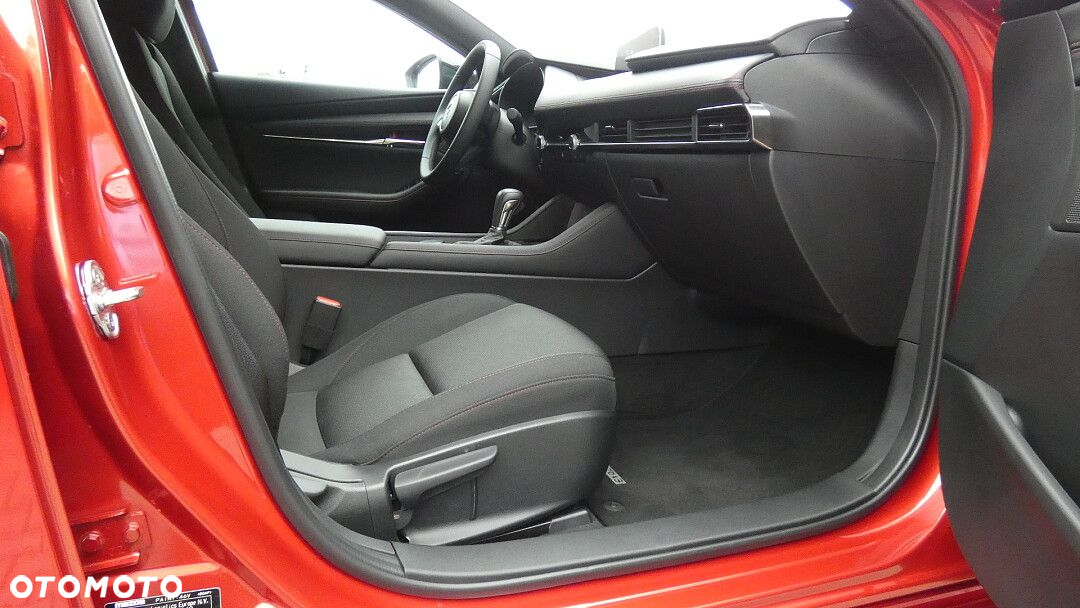 Mazda 3 - 16