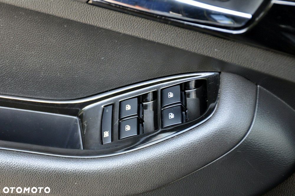 Chevrolet Orlando - 37