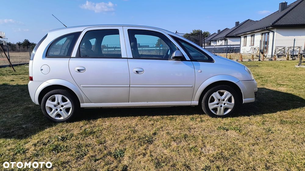 Opel Meriva 1.3 CDTI DPF Cosmo - 3
