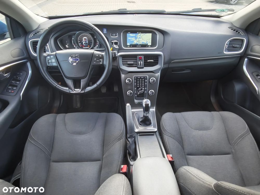 Volvo V40 D2 Linje You - 20