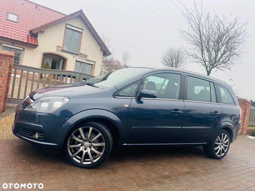 Opel Zafira 1.8 Edition Plus - 26