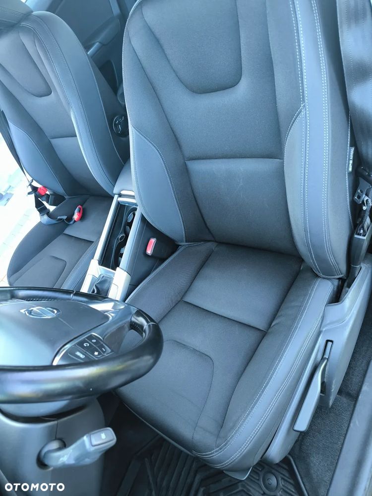 Volvo XC 60 D4 AWD Momentum - 5