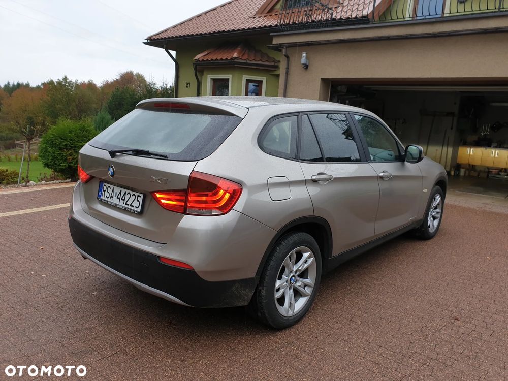 BMW X1 xDrive20d - 4